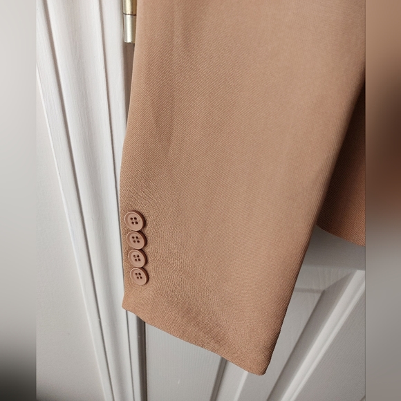 JLUXLABEL - NWT Women's Tan/Beige Suit Jacket Business Blazer - Picture 5 of 13